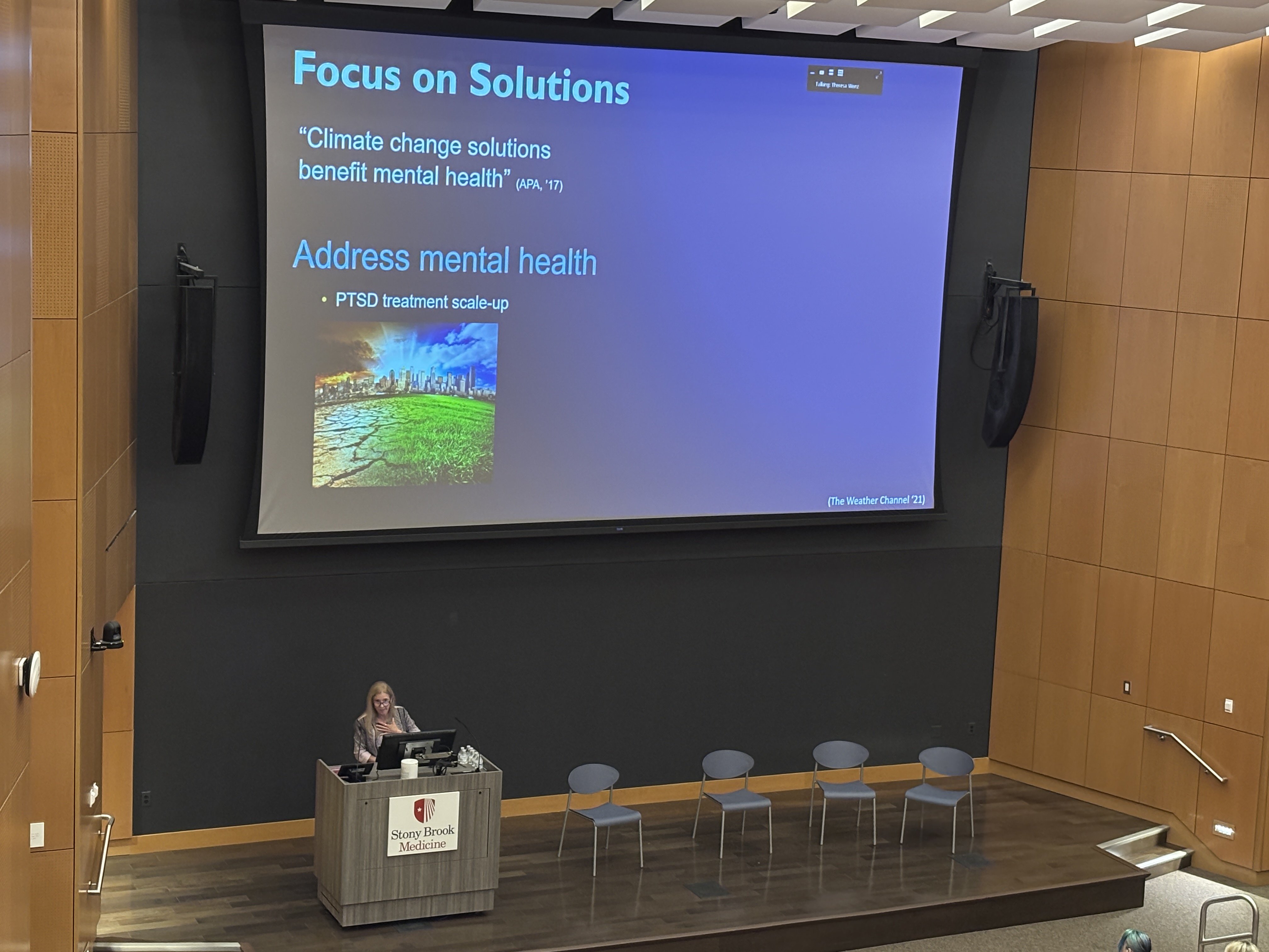  Keynote Speaker Dr. Ann Kurth, President of the New York Academy of Medicine.